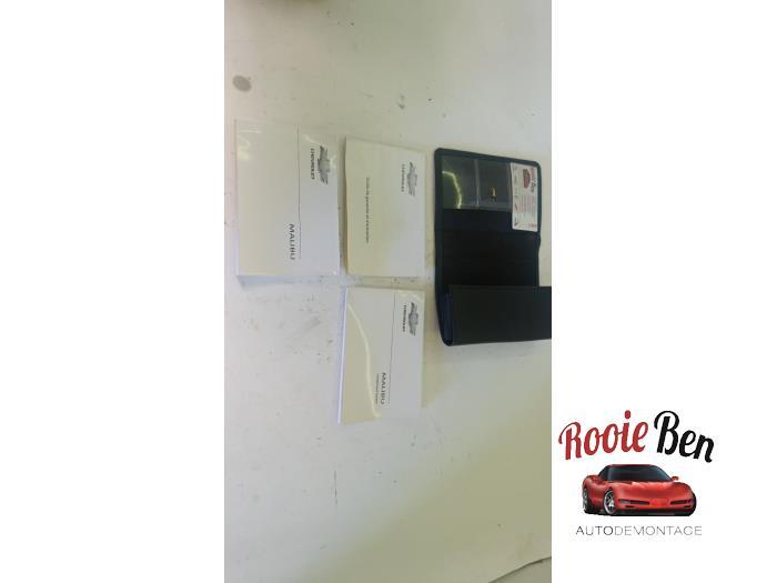Instructie Boekje van een Chevrolet Malibu, Gebruikt, -, Ophalen of Verzenden, -