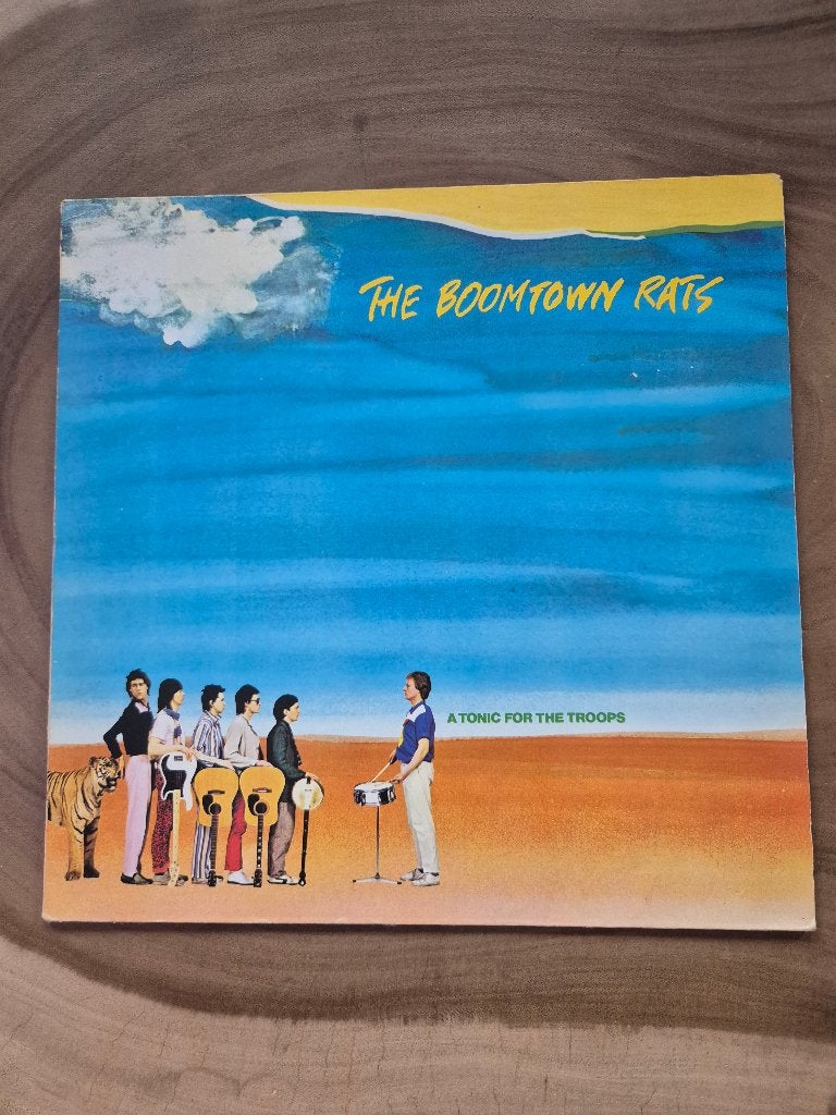 The Boomtown Rats - A Tonic For The Troops - Vinyl, Cd's en Dvd's, Vinyl | Rock, LP, Ophalen of Verzenden, Zo goed als nieuw, Punk Rock