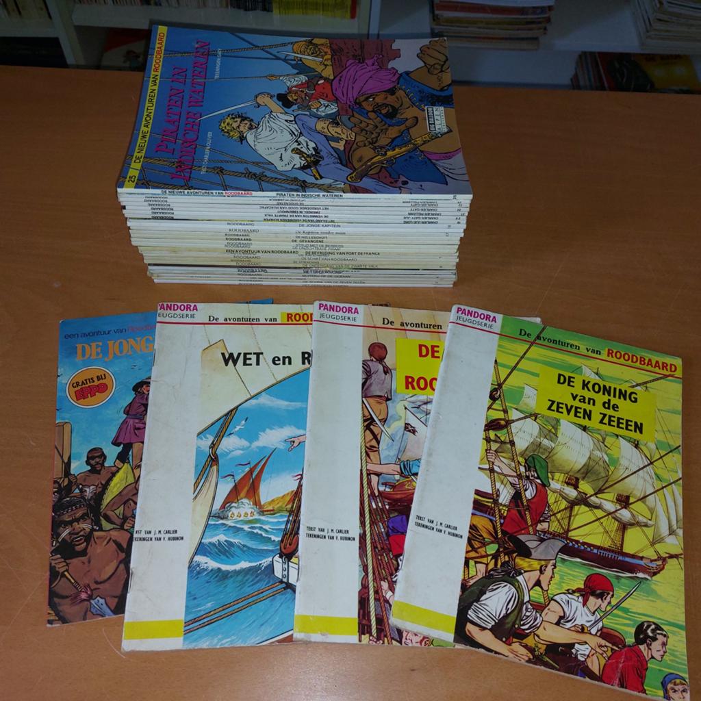 Serie Roodbaard 1 t/m 25 (-nr6 ) + 4 extra albums, Boeken, Stripboeken, Complete serie of reeks, Ophalen of Verzenden, Gelezen