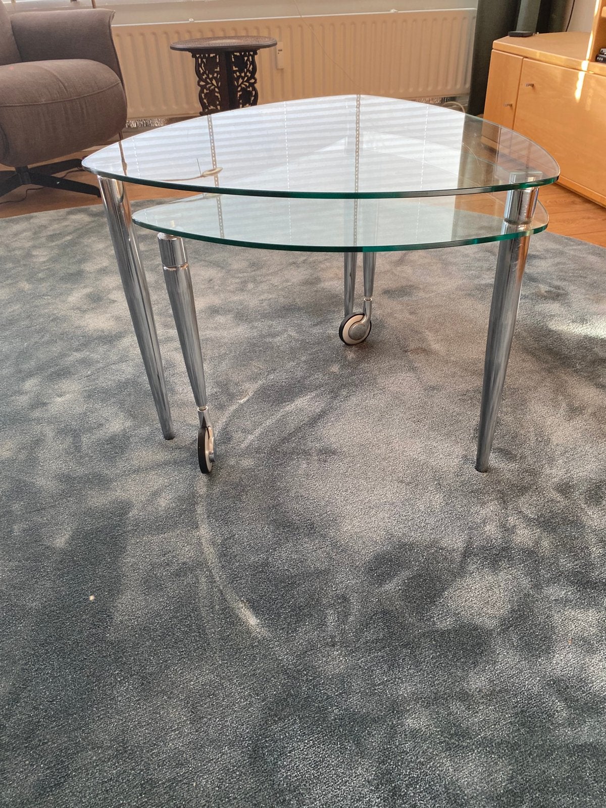 Salon tafel glas met tweede  tafelblad op wieltjes, Ophalen, 45 tot 60 cm, Glas, Zo goed als nieuw