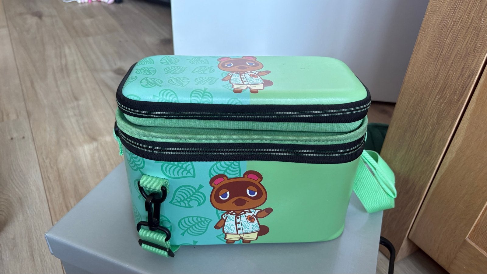 Nintendo Switch Animal Crossing Draagtas met kaarthouders, Ophalen, Gebruikt, Zonder controller, Switch Original