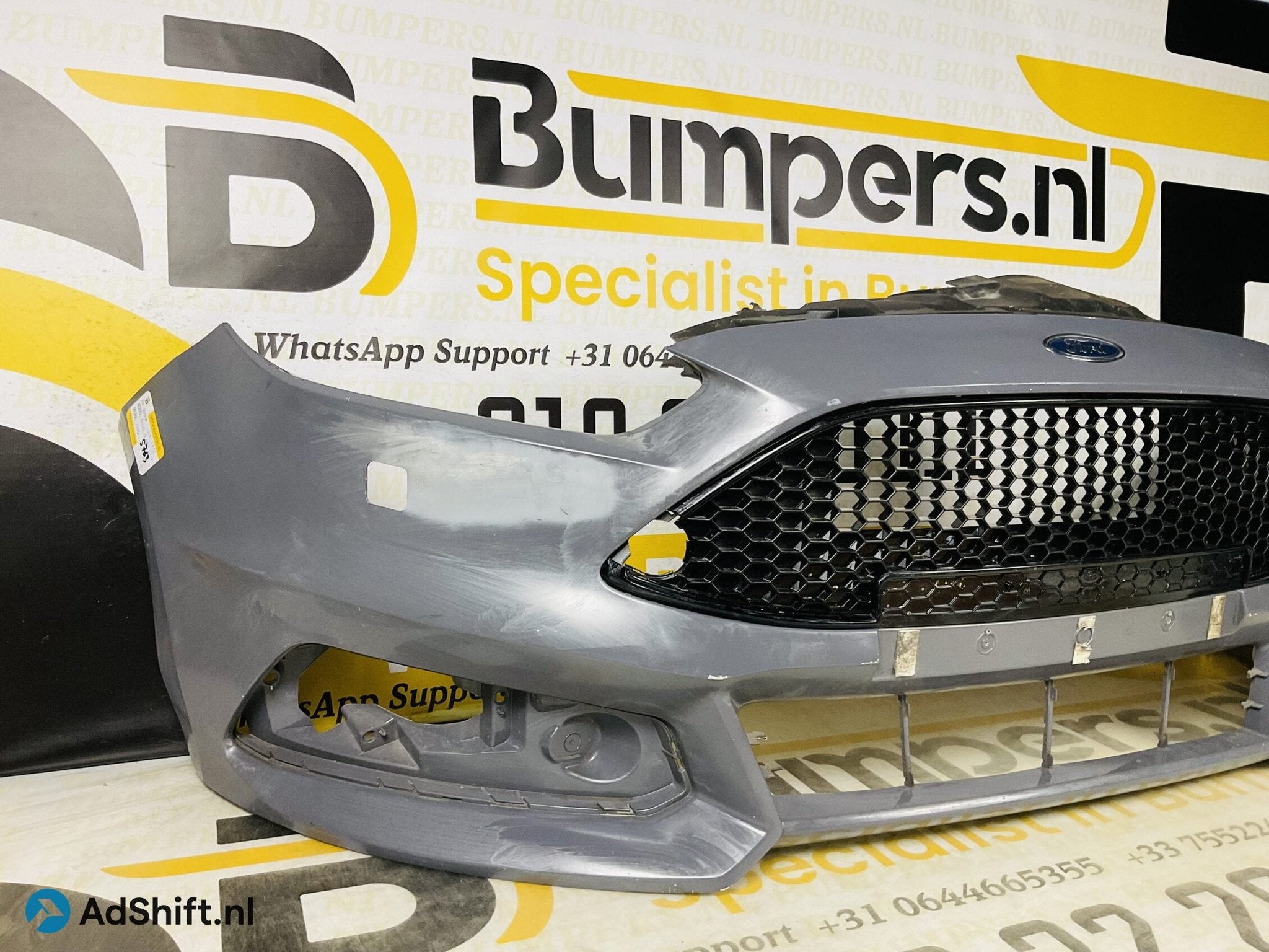 BUMPER Ford Focus ST MK3 2013-2017 VOORBUMPER 1-D9-5763z, Bumper