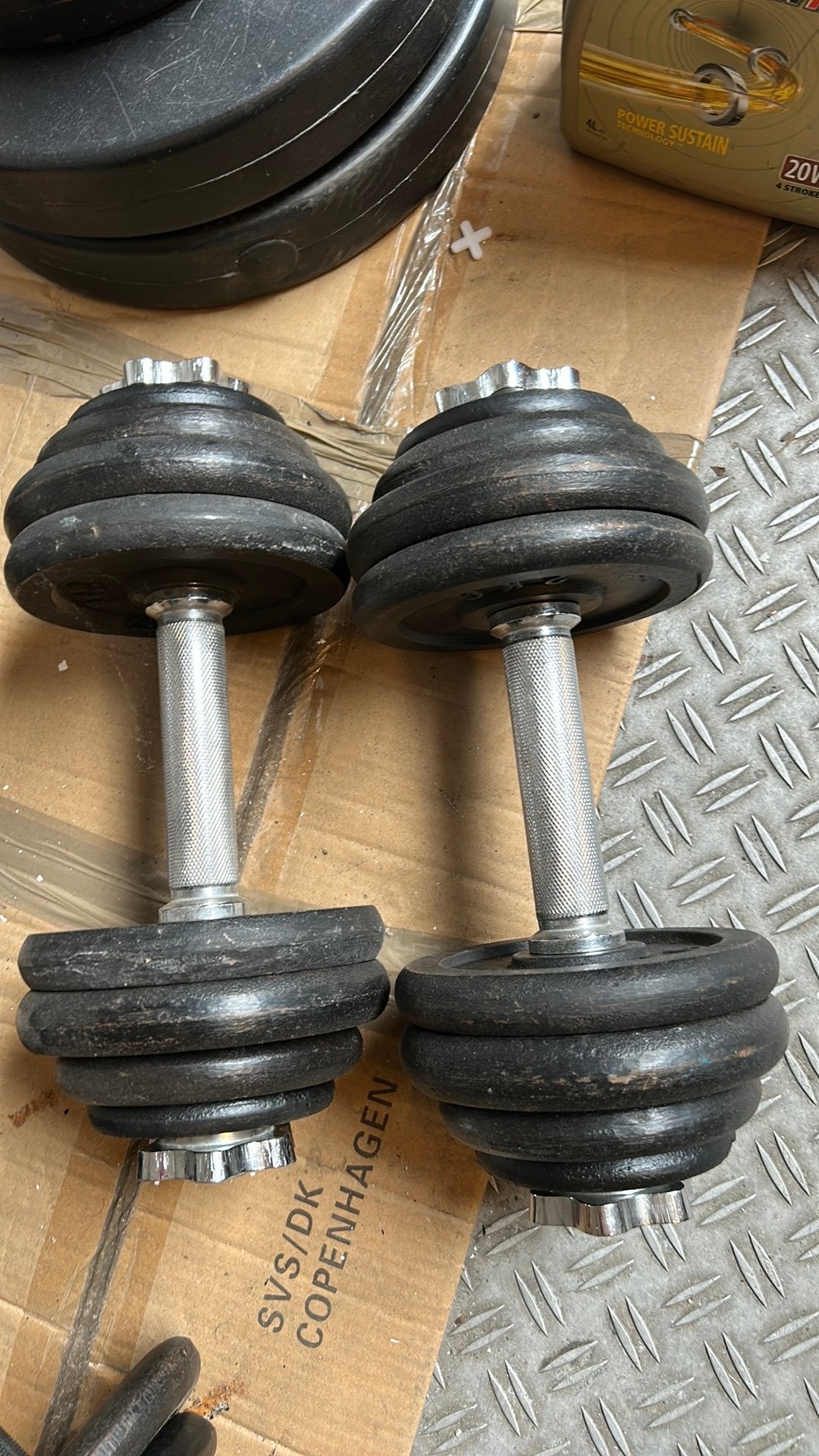 Te koop 2 mooie dumbells 16kg perstuk, Ophalen, Zo goed als nieuw, Dumbbell