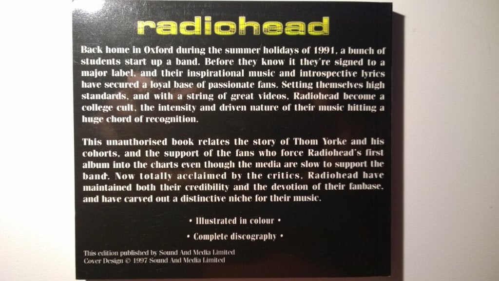 Radiohead - Fully Illustrated Book & Interview Disc, Ophalen of Verzenden, Zo goed als nieuw, Poprock