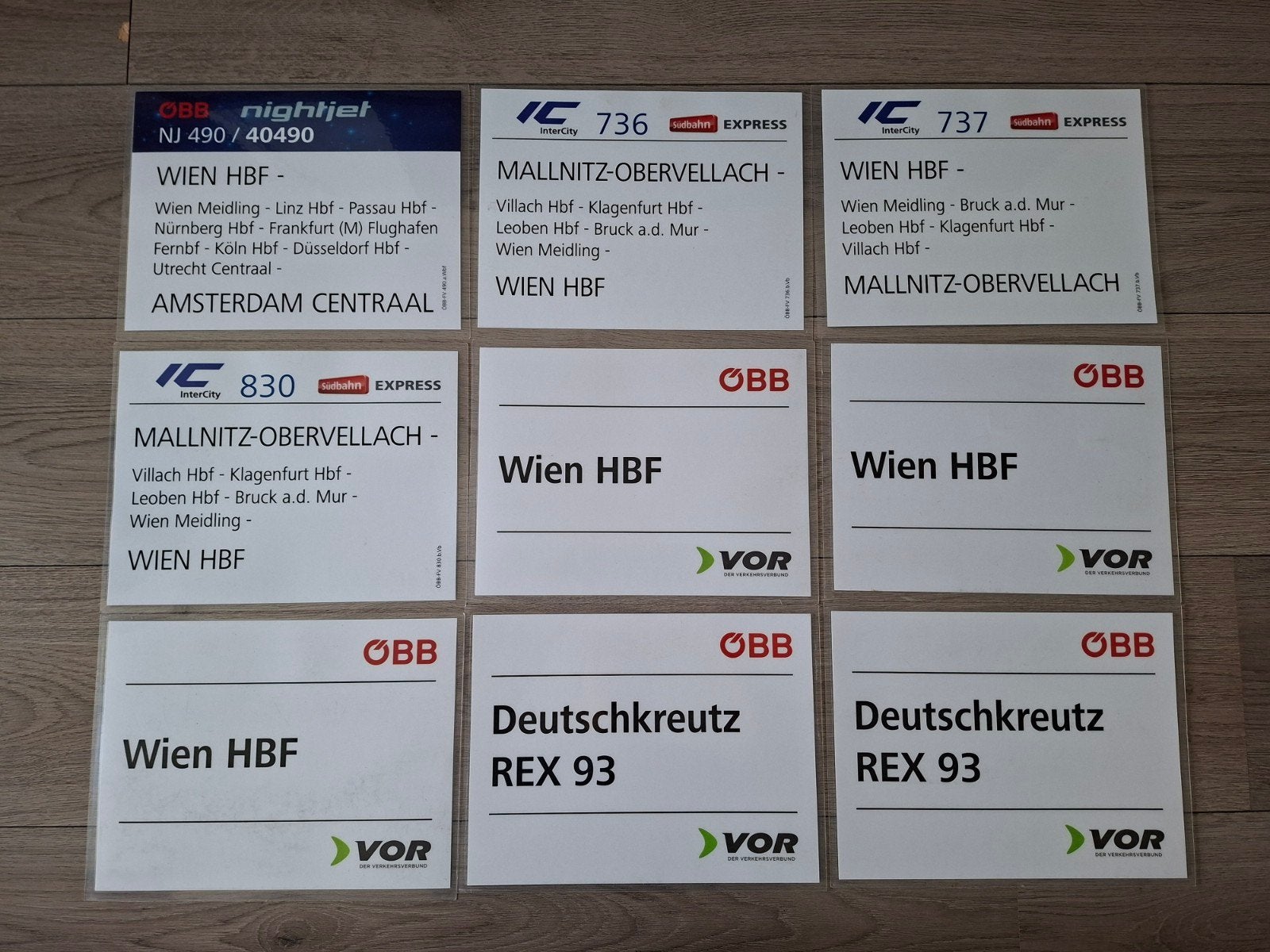 14x ÖBB koersbord diverse soorten treinen, Verzamelen, Spoorwegen en Tramwegen, Ophalen of Verzenden, Gebruikt, Trein, Overige typen