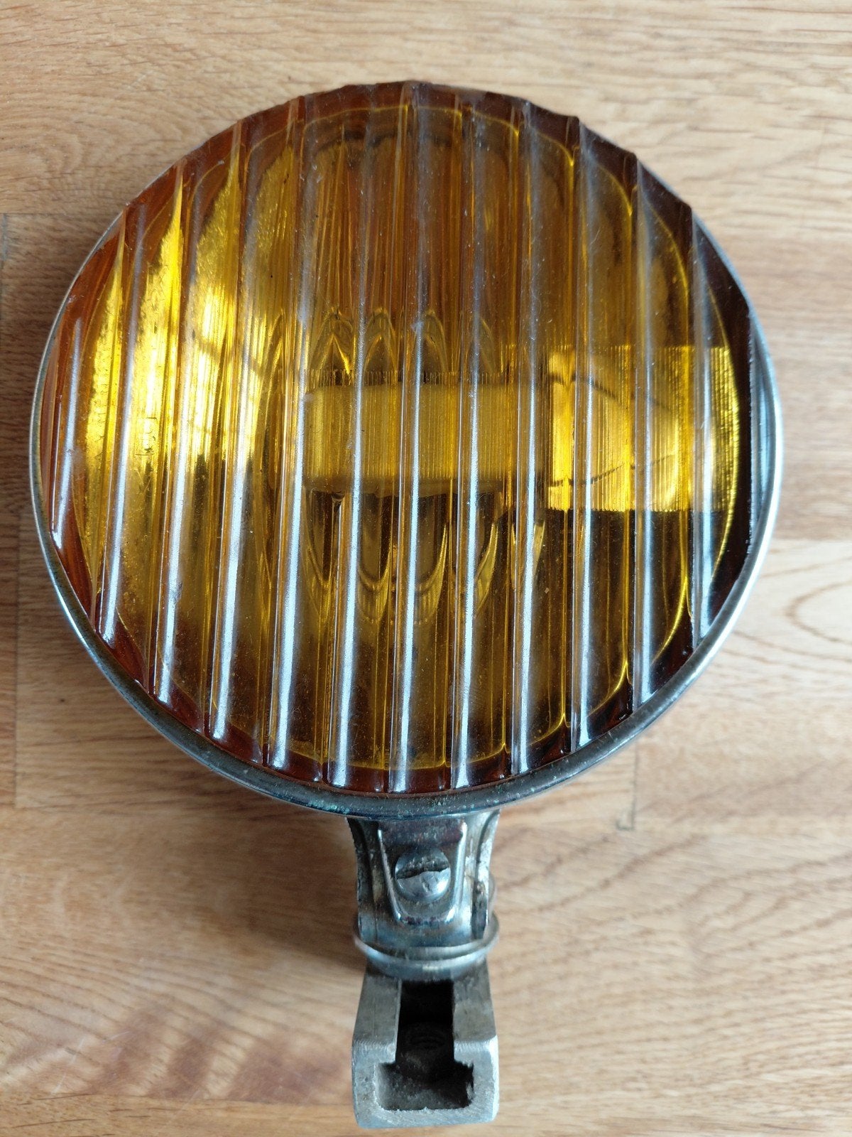 Kinby Mistlamp met geribbeld geel glas voor oldtimer, Auto-onderdelen, Verlichting, Ophalen of Verzenden