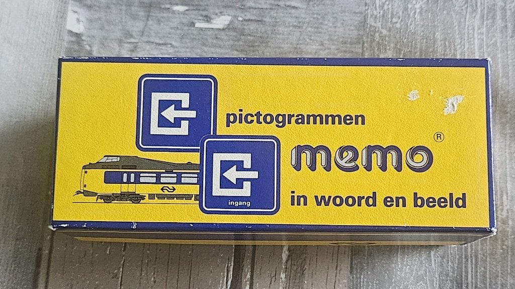 NS Pictogrammen Memo Spel - In woord en beeld, Verzamelen, Ophalen of Verzenden, Gebruikt, Trein, Overige typen