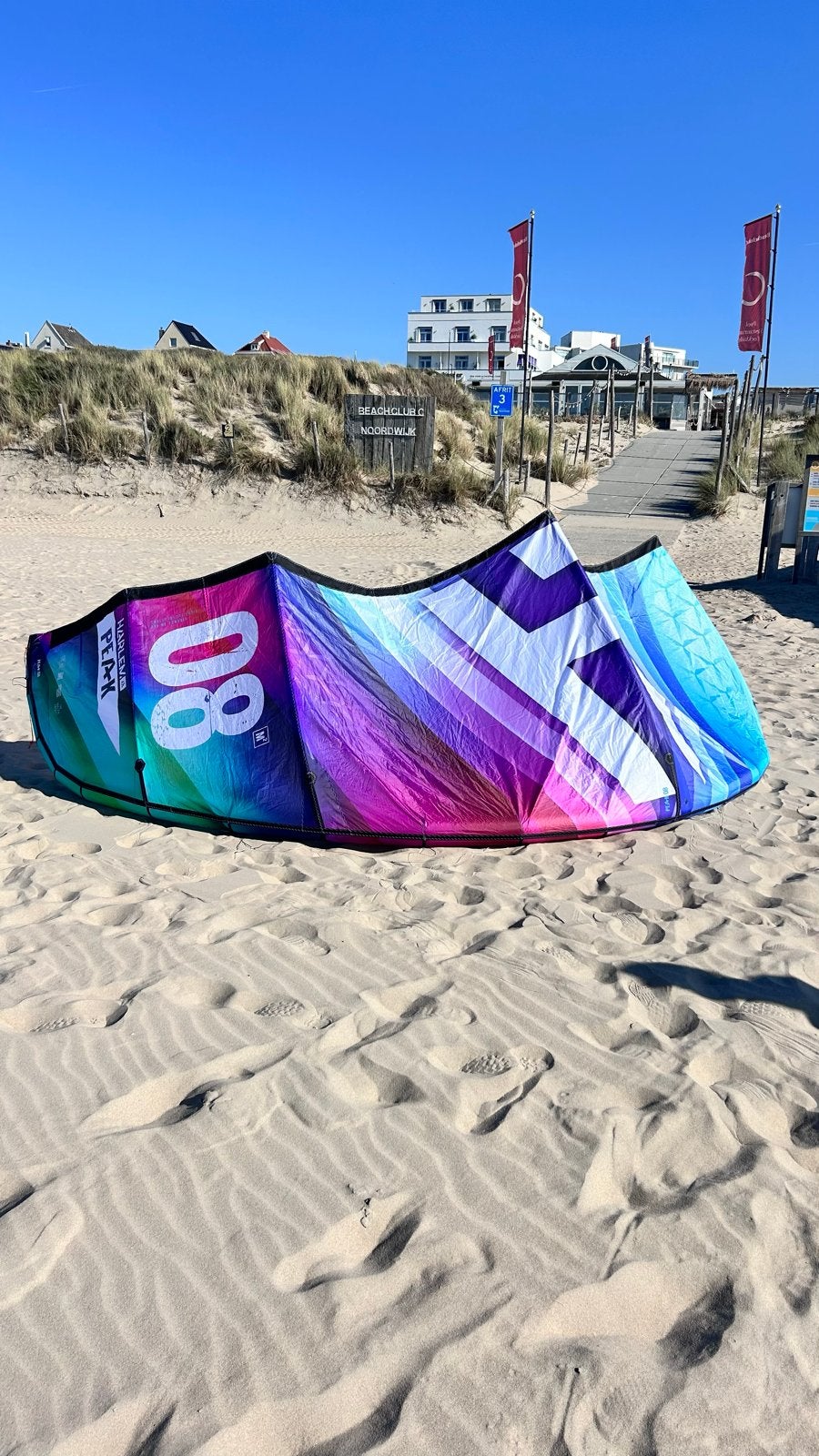 Harlem Peak 8M Kite ABSOLUTE NIEUWSTAAT, Watersport en Boten, Geen board, Ophalen of Verzenden, Zo goed als nieuw, Kite