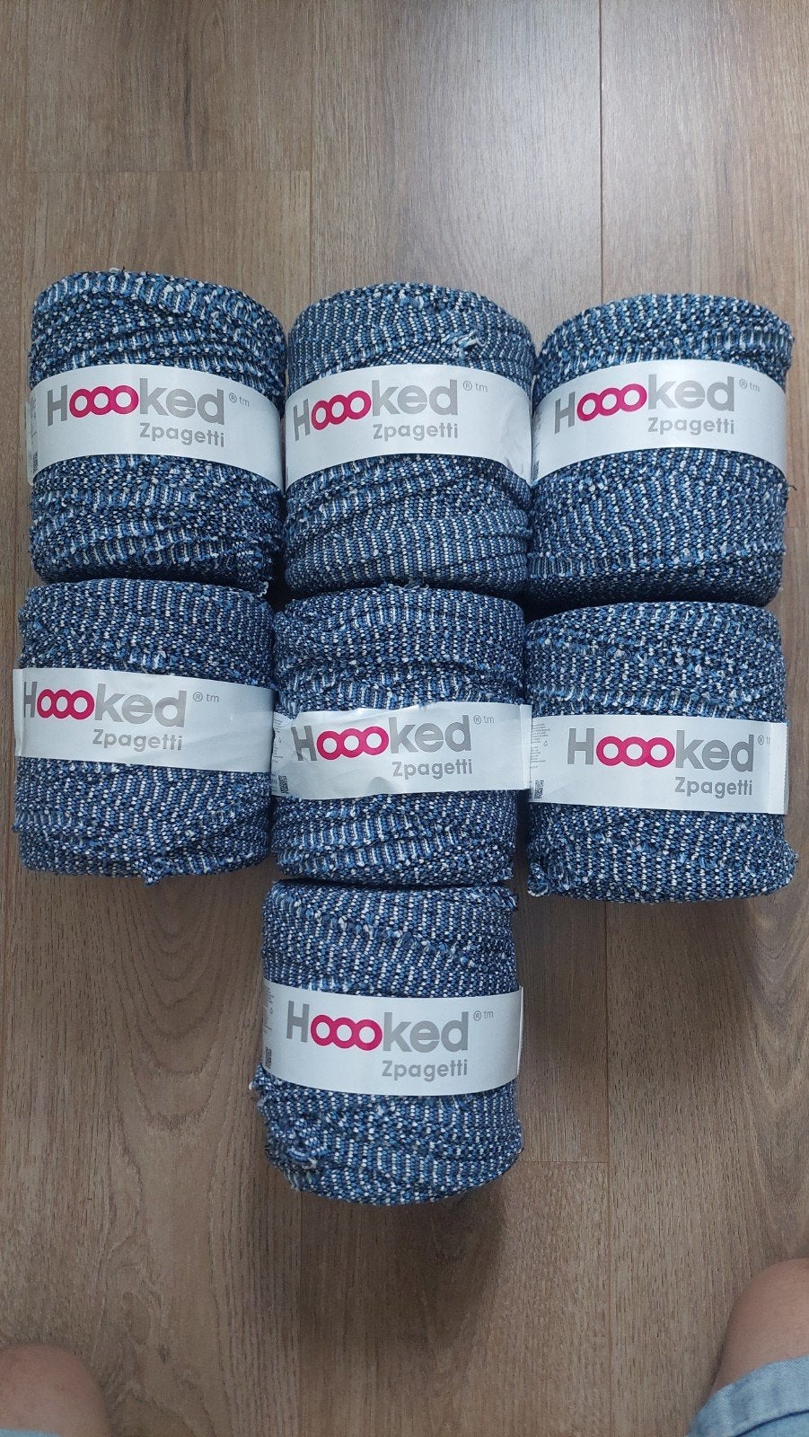 Hoooked Zpagetti garen - Blauw/Wit gemêleerd (7 bollen), Ophalen of Verzenden, Zo goed als nieuw, Breien of Haken, Wol of Garen