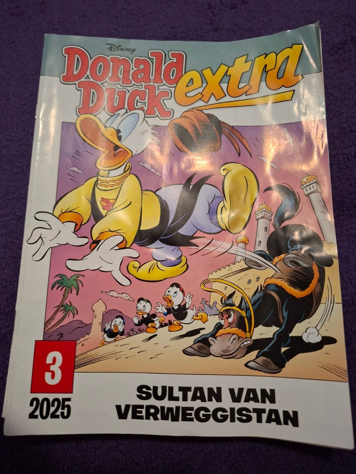 9 x Donald Duck Extra - Jaargang 2025, Meerdere stripboeken, Ophalen, Zo goed als nieuw