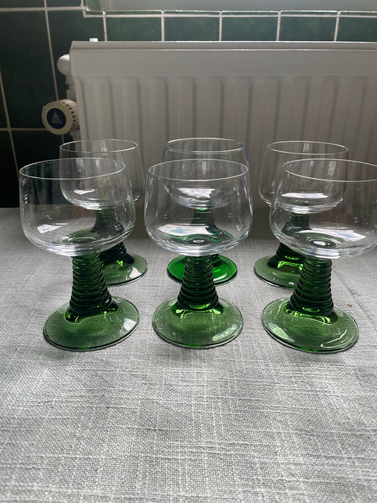 Set van 6 groene wijnglazen, Ophalen of Verzenden