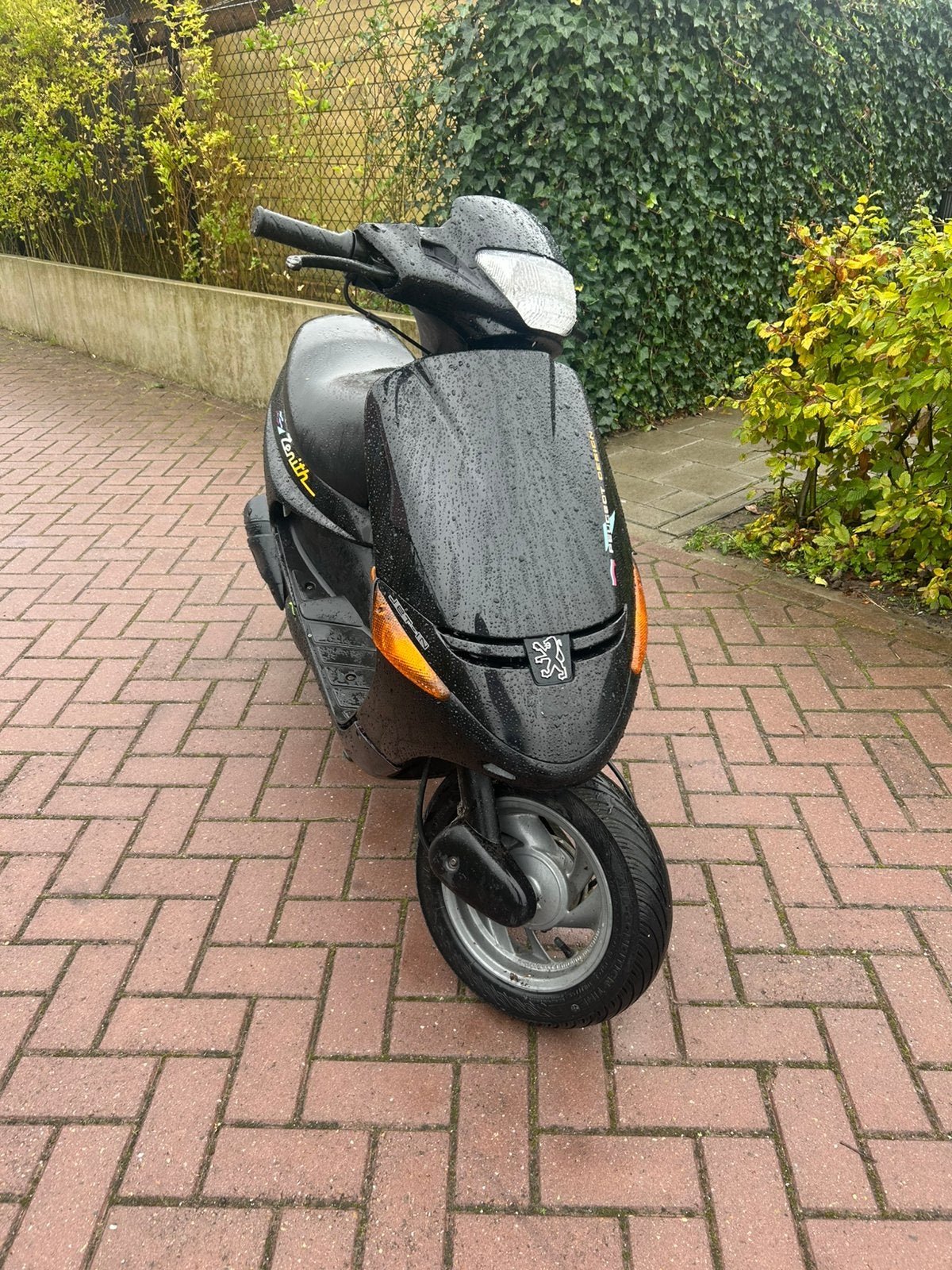 Peugeot zenith 50cc 2takt op geldig blauwe plaat loopt hard, Ophalen, Zo goed als nieuw, Overige modellen