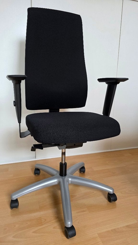Interstuhl Goal 152GT ergonomische bureaustoel – hoge rug, Ophalen, Zwart, Zo goed als nieuw, Bureaustoel