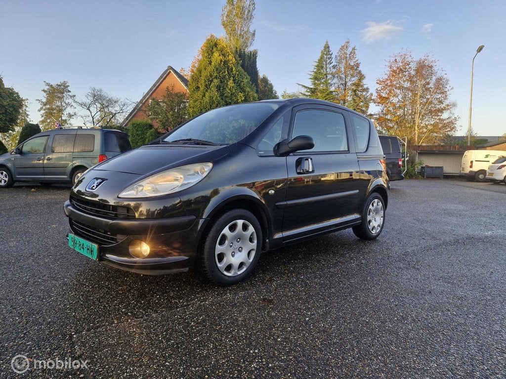 Peugeot 1007 1.4 Urban, Auto's, Peugeot, Bedrijf, Te koop, ABS, Airbags, Airconditioning, Alarm, Boordcomputer, Centrale vergrendeling
