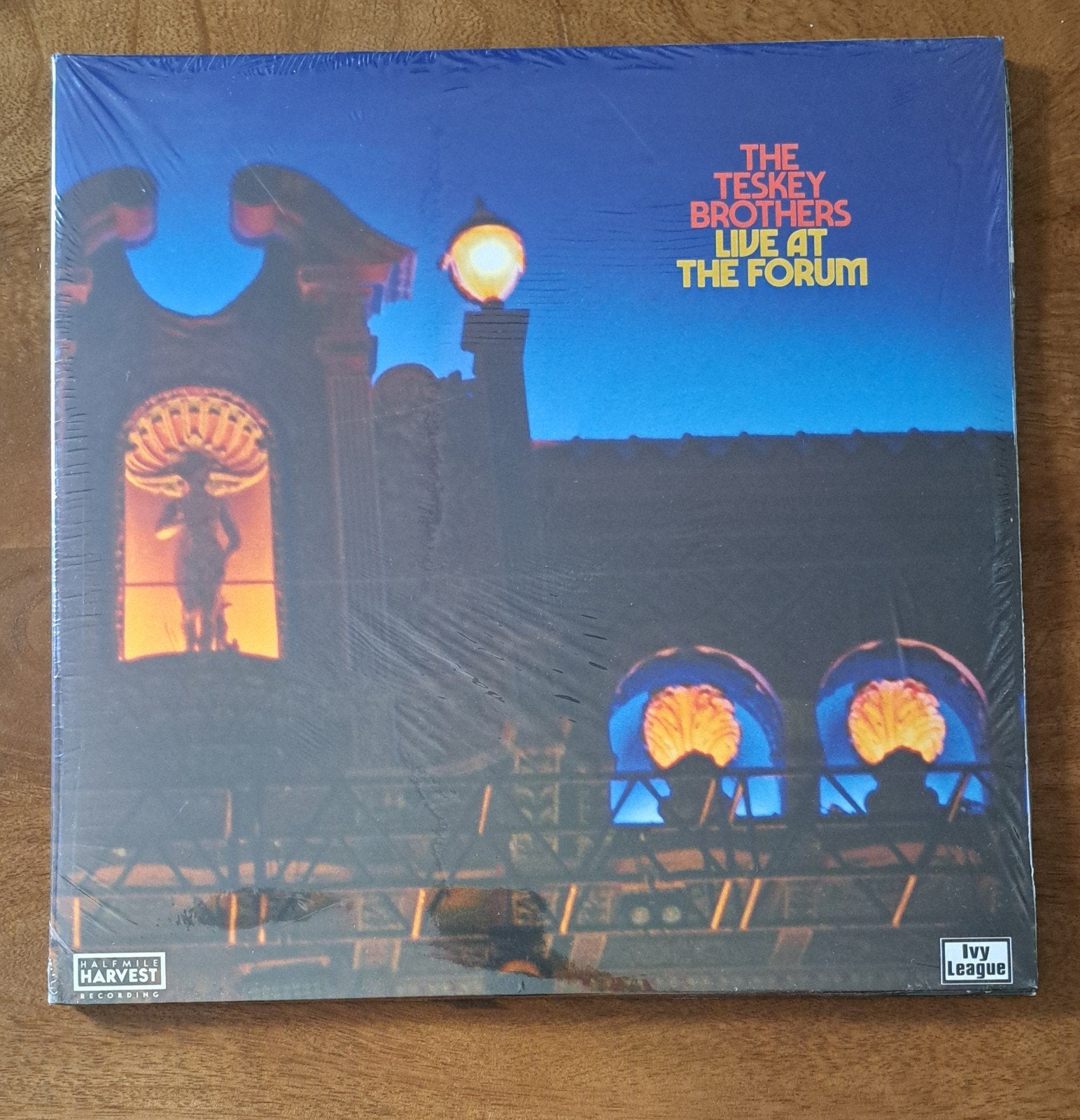 The Teskey Brothers - Live at The Forum LP (Nieuw), LP, Overige genres, Geseald, Ophalen of Verzenden