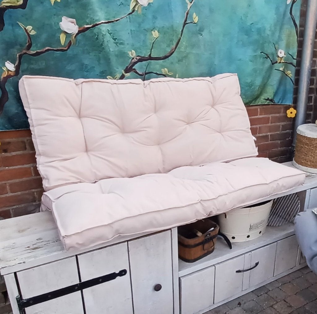 Pallet kussens, Ophalen, Zo goed als nieuw