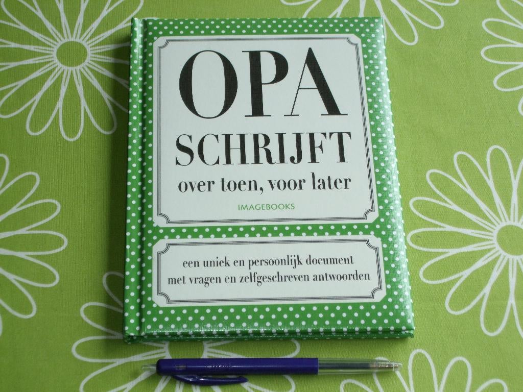 Opa schrijft over toen, voor later, Ophalen of Verzenden, Zo goed als nieuw