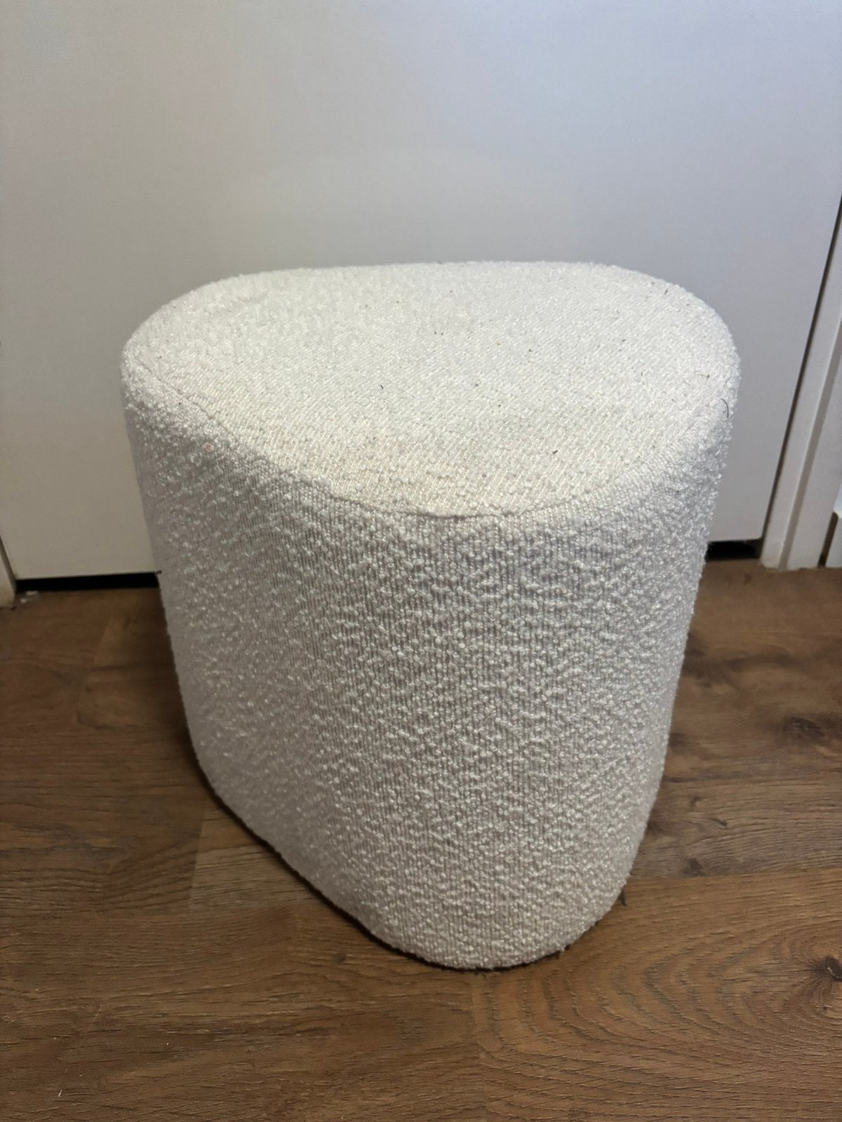 Teddy poef, Ophalen of Verzenden, Zo goed als nieuw, Rond, Minder dan 50 cm