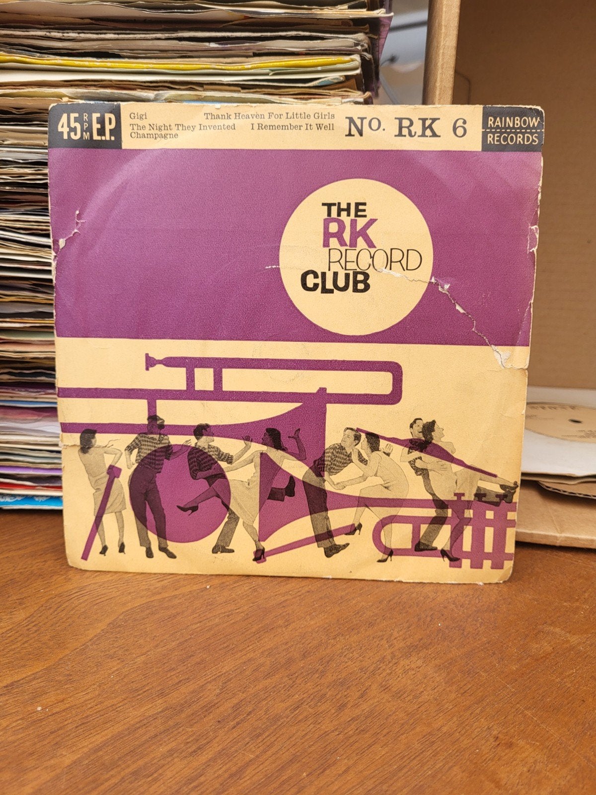 The RK Record Club-Gigi (a2), Ophalen of Verzenden, Gebruikt