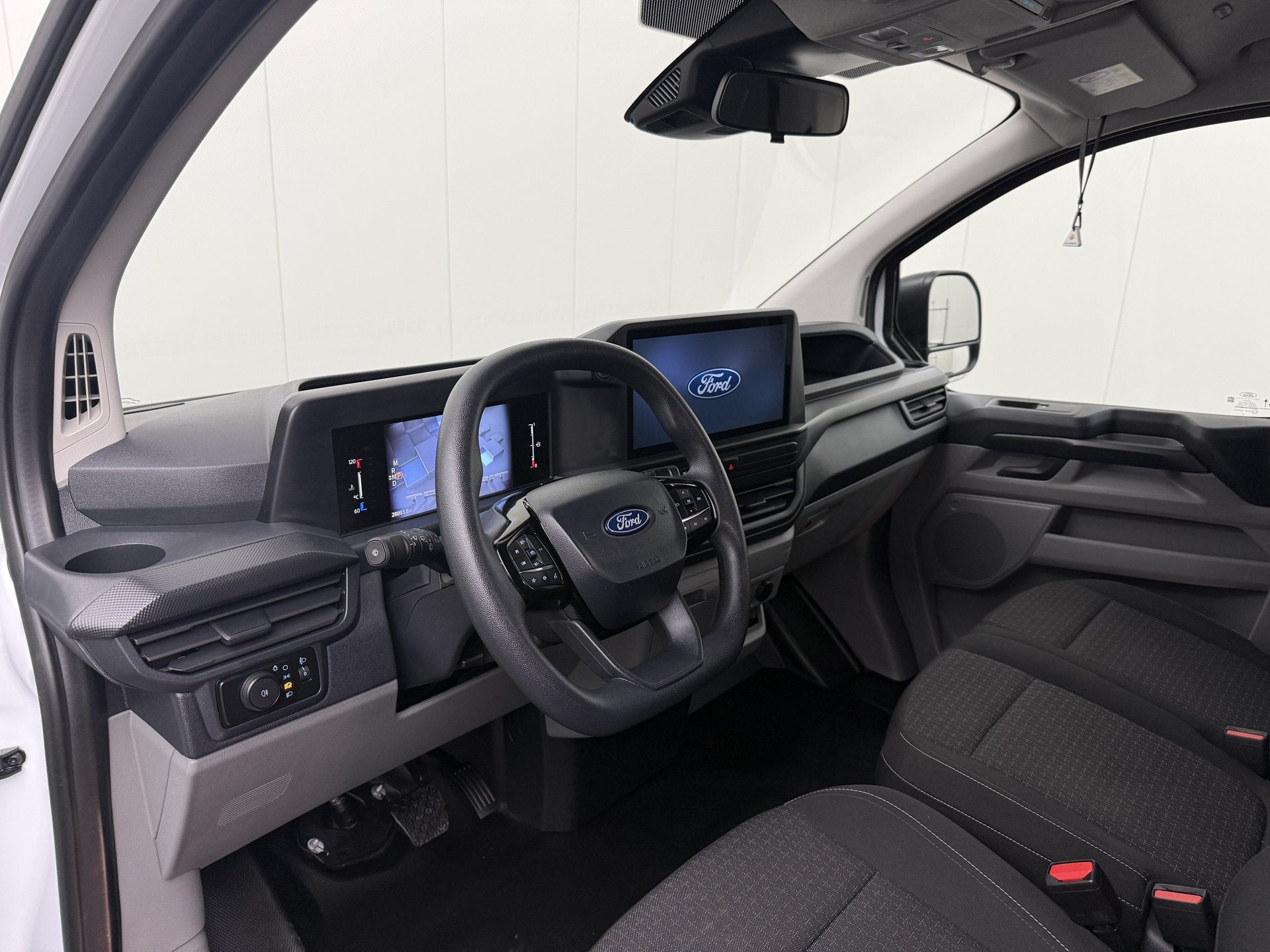 Ford Transit Custom 2.0TDCi 136PK Automaat AWD 4x4 | Digital, Auto's, Automaat, 1940 kg, Gebruikt, 4 cilinders