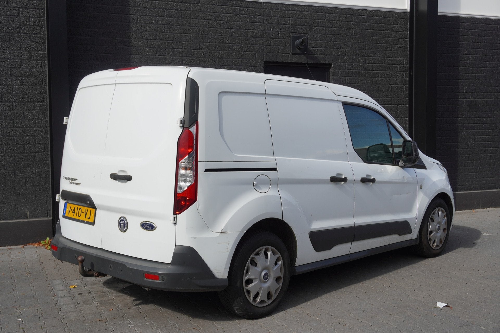 Ford Transit Connect 1.6 TDCI 96PK - Airco - Trekhaak - PDC, Auto's, Stof, Zwart, 4 cilinders, Wit