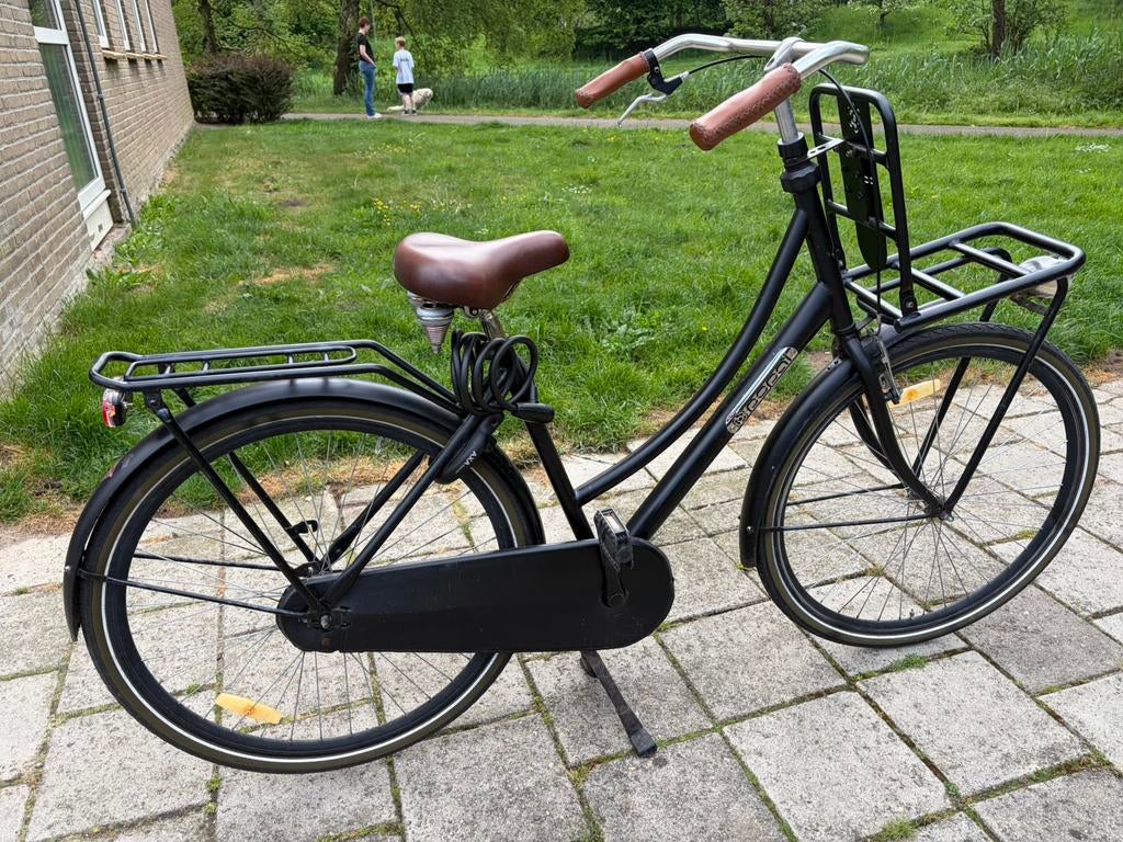 Zwarte 28 inch Popal fiets, Ophalen, Gebruikt, Terugtraprem