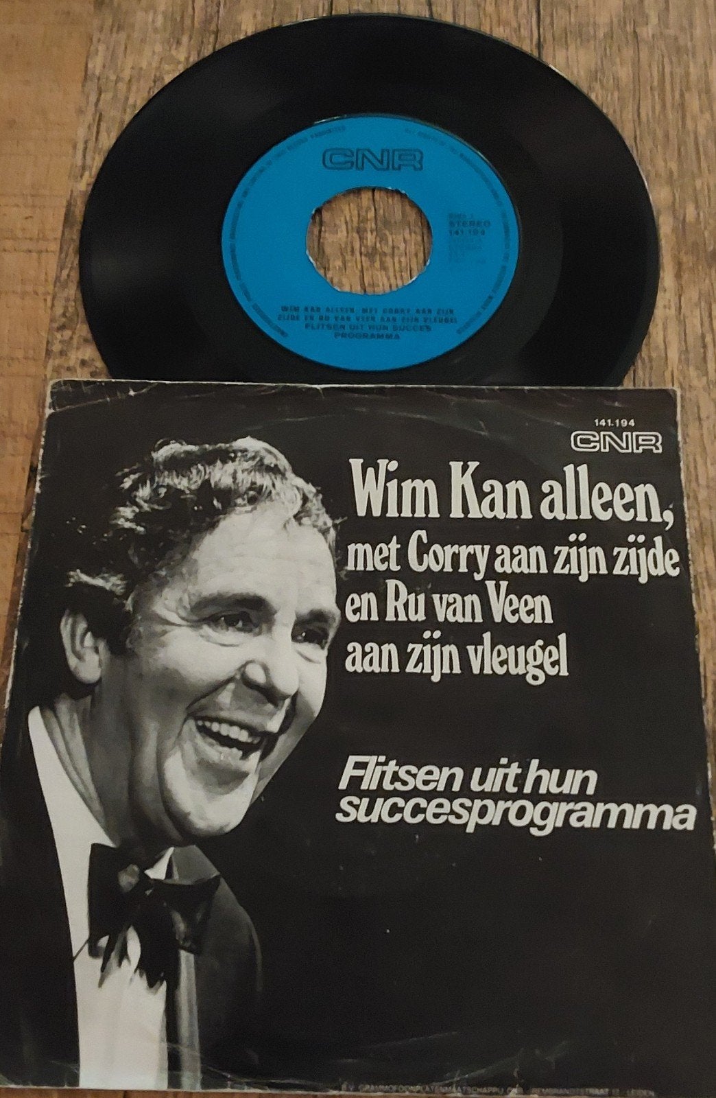 Wim Kan alleen, met Corry aan zijn zijde en Ru van Veen, Cd's en Dvd's, Ophalen, Gebruikt, 7 inch, EP