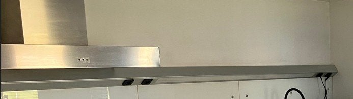 Keuken lichtbalk van modern aluminium met stopcontacten, Ophalen, Overige typen, Zilver, Zo goed als nieuw