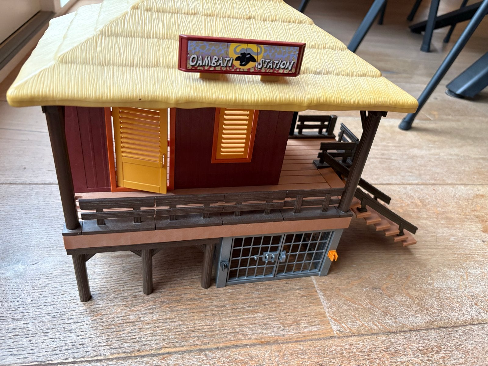 Playmobil Safari Verzorgingspost (5907) met extra dieren, Kinderen en Baby's, Wild life, Gebruikt, Gebouw, Complete set