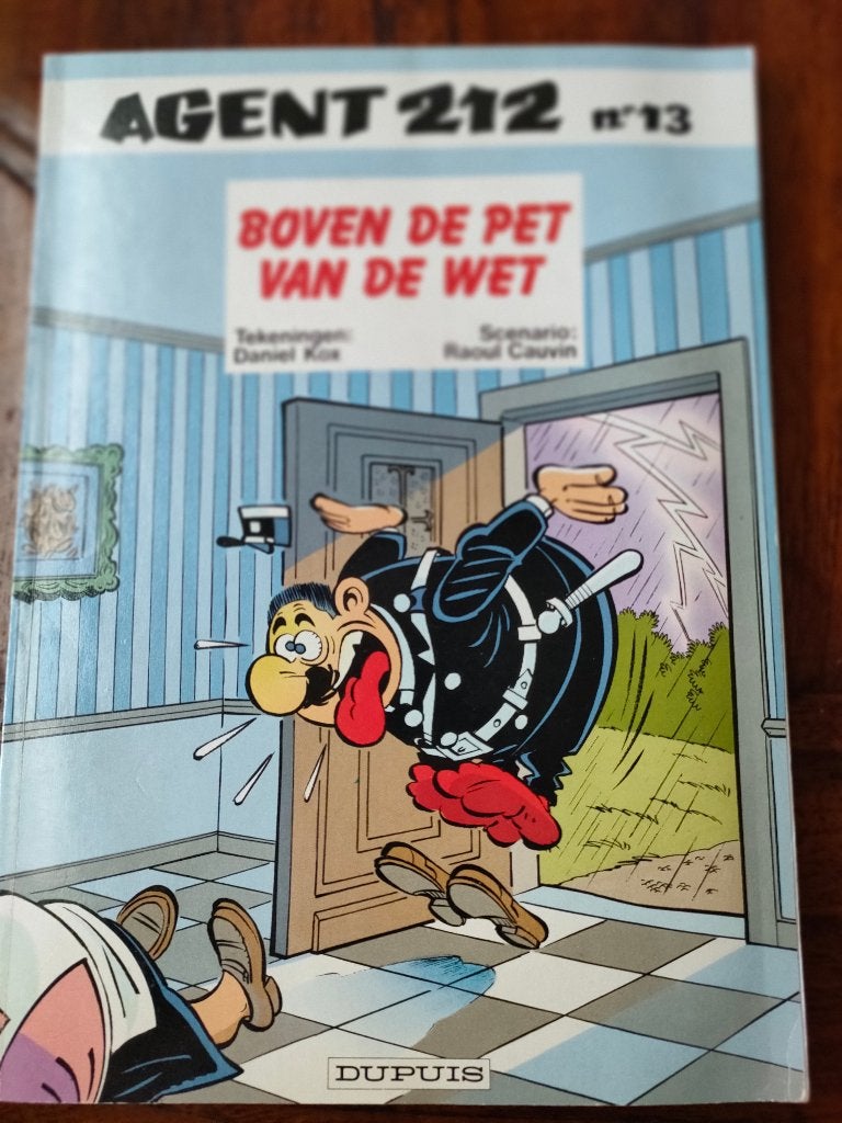 AGENT 212 door Kox en Cauvin, Eén stripboek, Ophalen of Verzenden, Gelezen