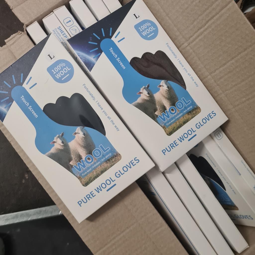 13 x set wollen handschoenen maar L, Ophalen of Verzenden, Nieuw, Maat 38/40 (M), Handschoenen