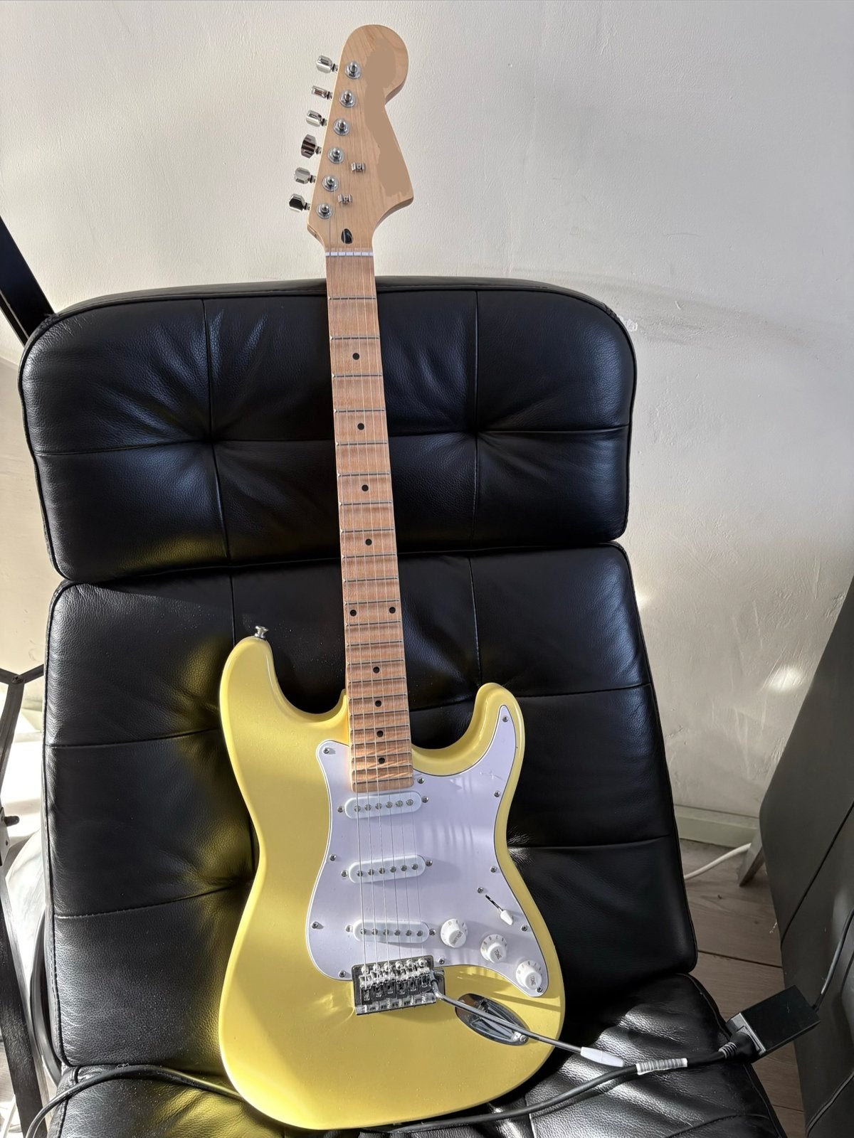 Stratocaster - scalloped toets - Ingwie, Ophalen of Verzenden, Zo goed als nieuw, Solid body, Fender