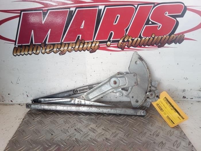 Ruitmechaniek 2Deurs links-voor van een Toyota Corolla, Gebruikt, -, -, Ophalen of Verzenden