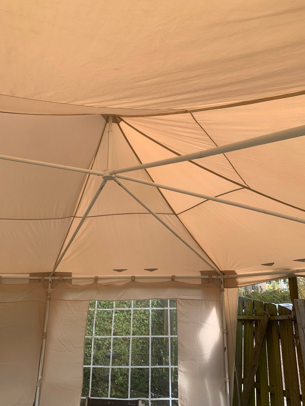 Paveljoen partytent 5x6.8 meter 3 jaar oud maar geen schade, Tuin en Terras, Ophalen, Zo goed als nieuw, 4 tot 6 meter, Paviljoen