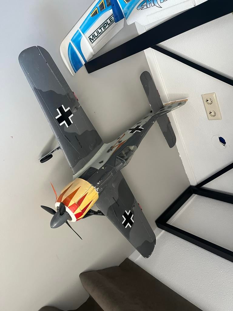 Fokker Wolf 190 RC Vliegtuig en Multiplex Shark, Hobby en Vrije tijd, Modelbouw | Radiografisch | Vliegtuigen, Ophalen, Gebruikt