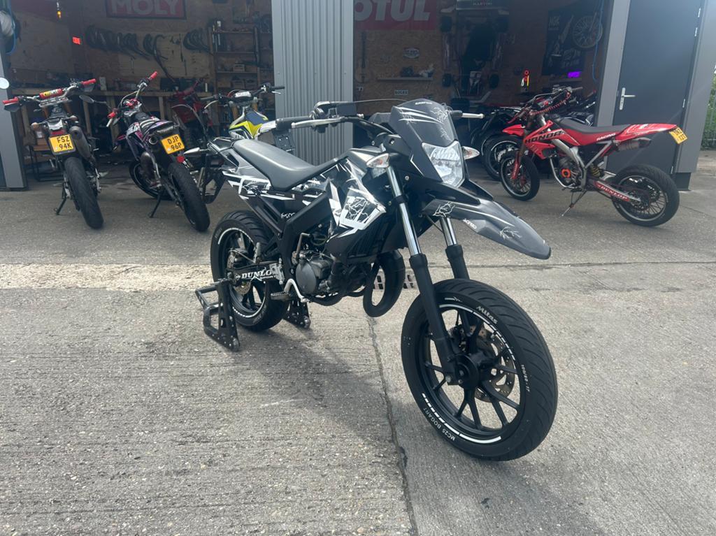 Derbi Senda X-Treme 2018!, Ophalen, 6 versnellingen, Zo goed als nieuw, 50 cc