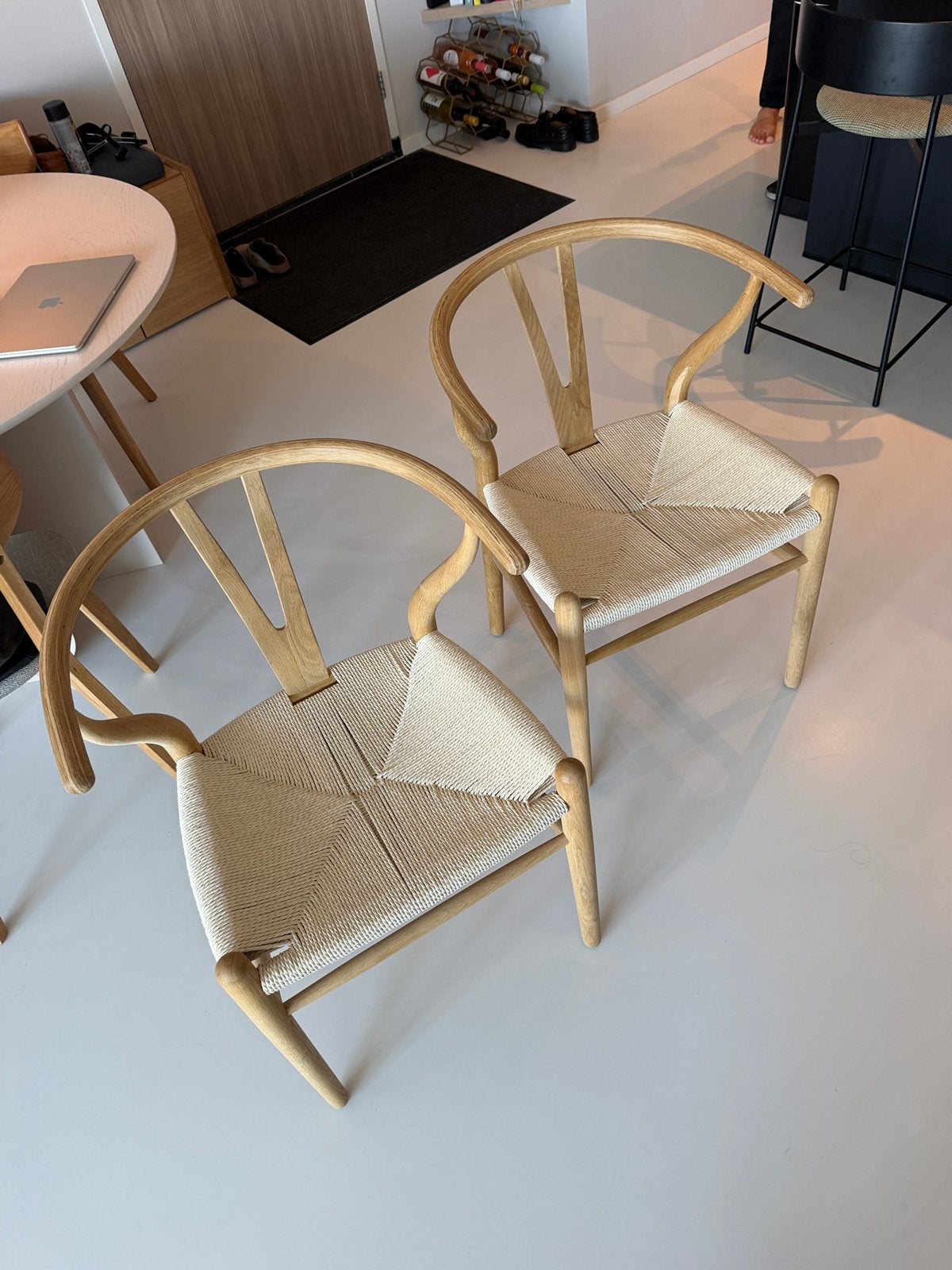 Loods 5 wishbone chairs x2, Ophalen of Verzenden, Zo goed als nieuw