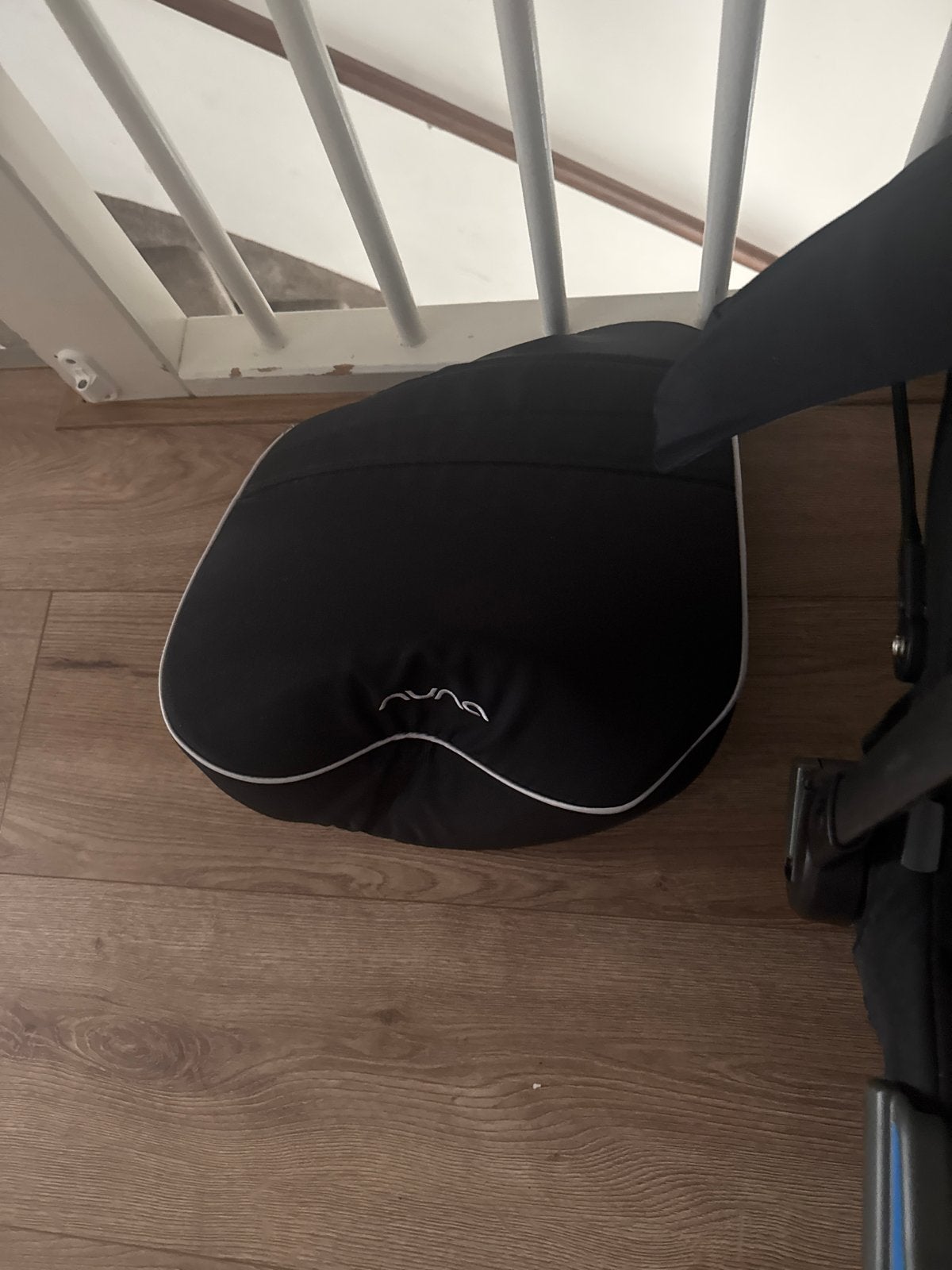 Nuna Pipa Lite autostoel met verkleiner, Overige merken, Autogordel of Isofix, Zo goed als nieuw, 0 t/m 13 kg