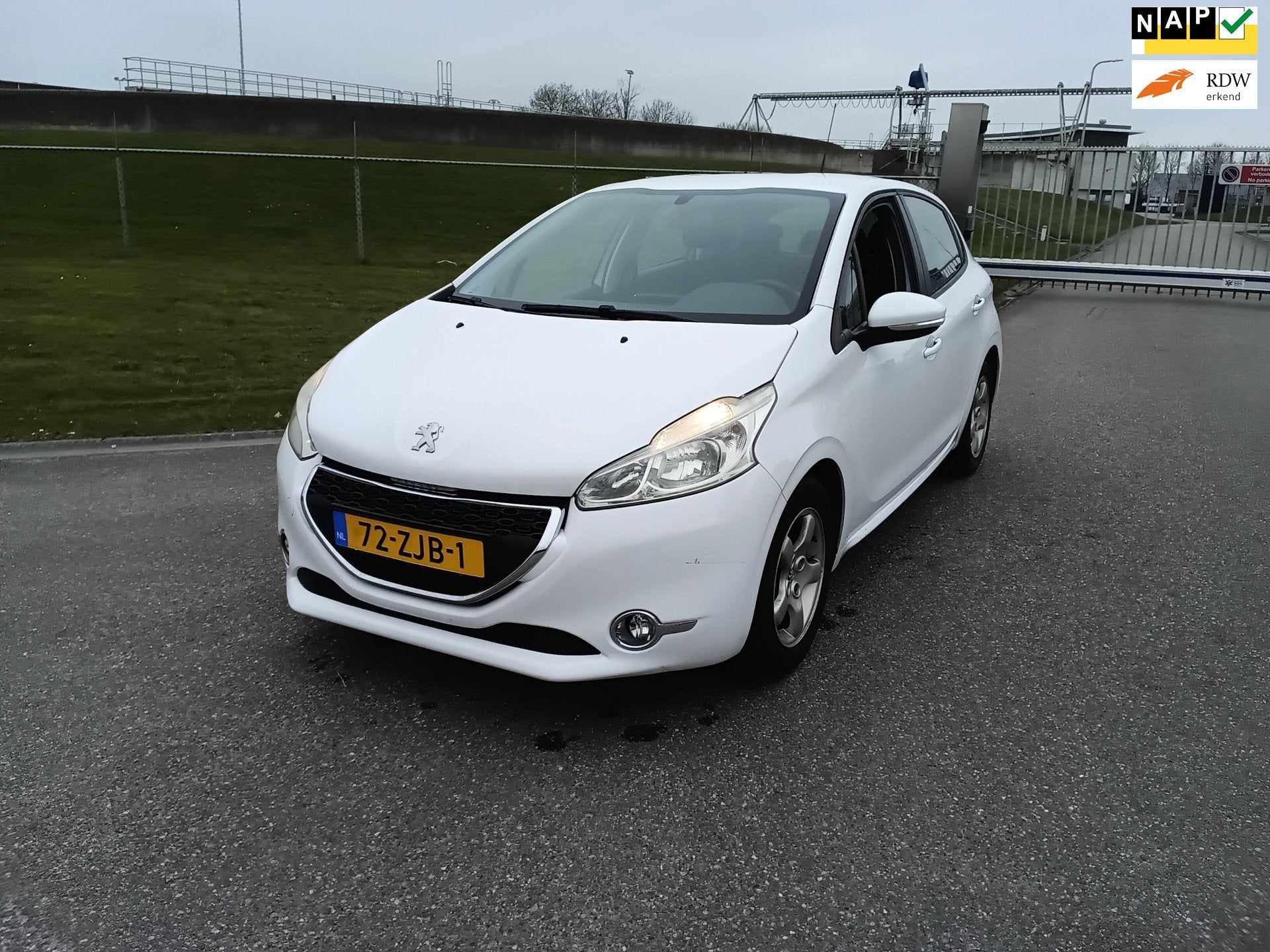 Peugeot 208 1.2 VTi Access, Auto's, Euro 5, Gebruikt, 31 €/maand, 1199 cc