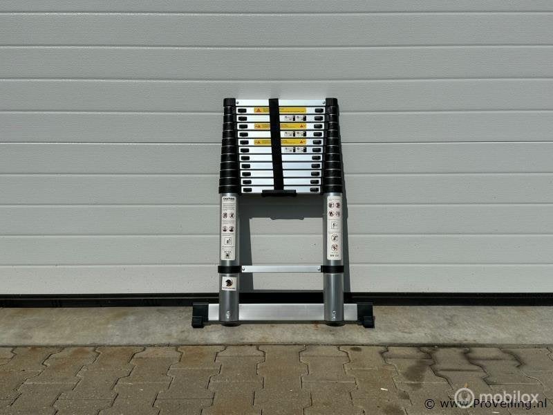 Online Veiling: Telescoopladder Nürnberg 3.8M, Nieuw