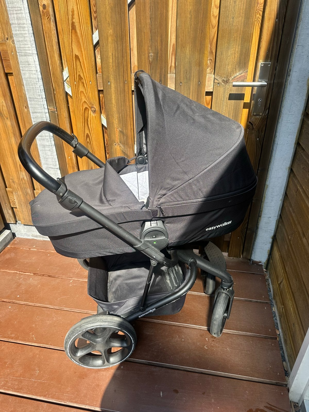 Easywalker Harvey compleet met reiswieg en autostoel, Gebruikt, Combiwagen, Met autostoeltje, Ophalen