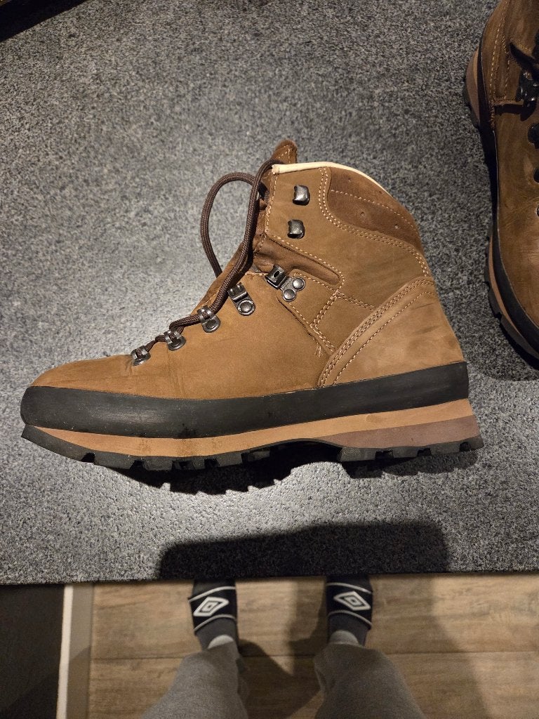 Meindl bernina 2 maat 8,5/42,5, Ophalen of Verzenden, Nieuw, Schoenen