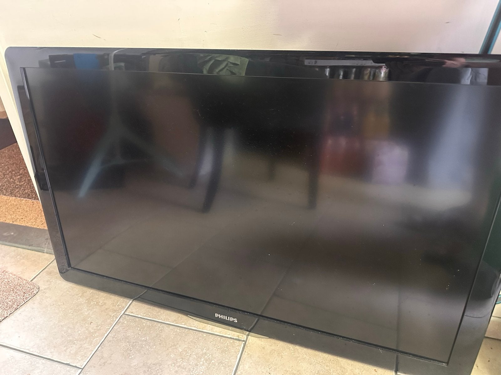GRATIS > Defecte Philips TV, Ophalen, Niet werkend, Philips