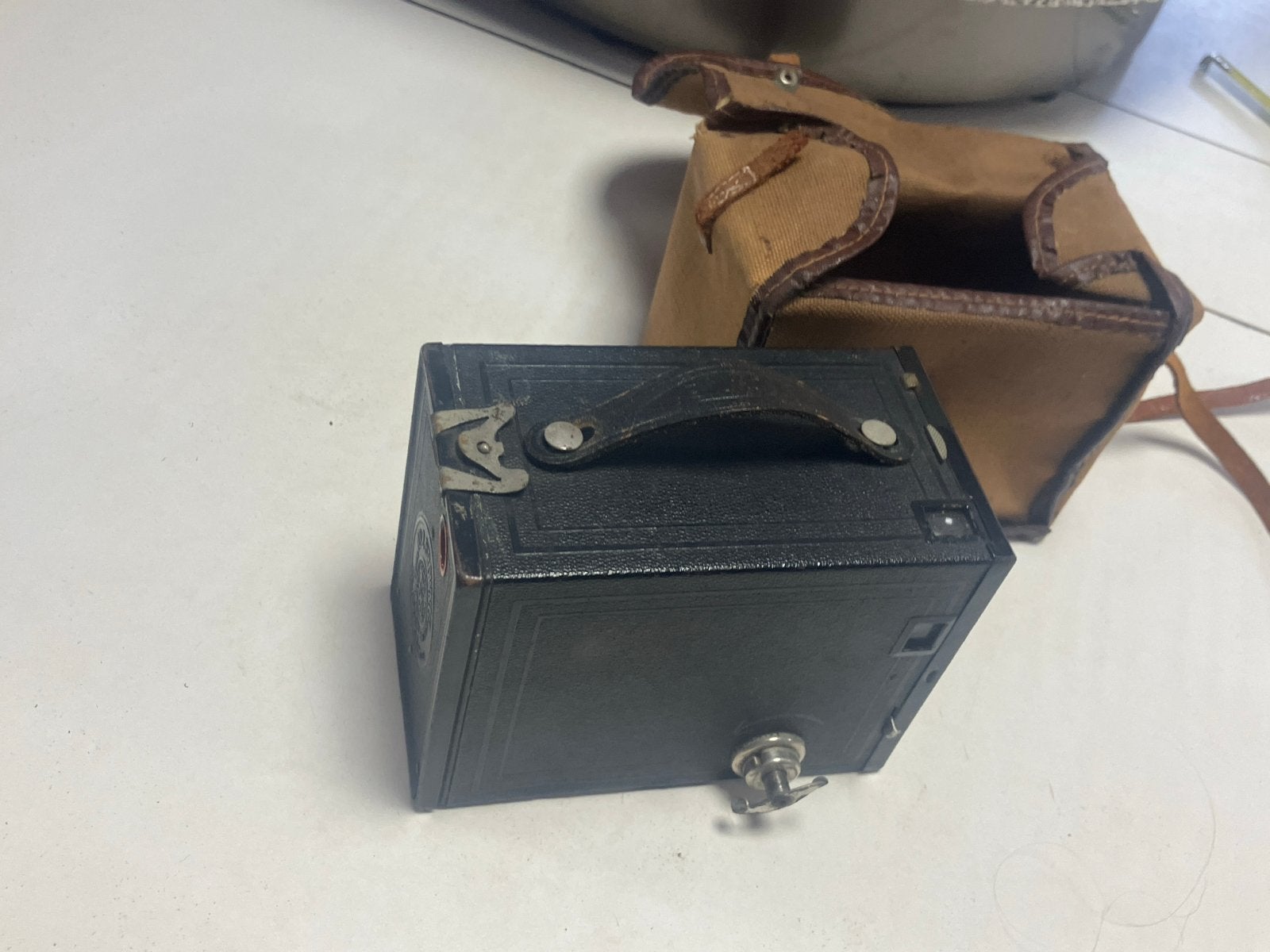 Vintage Kodak No. 2 Brownie Boxcamera met tas, Gebruikt, Compact, Ophalen of Verzenden, Kodak