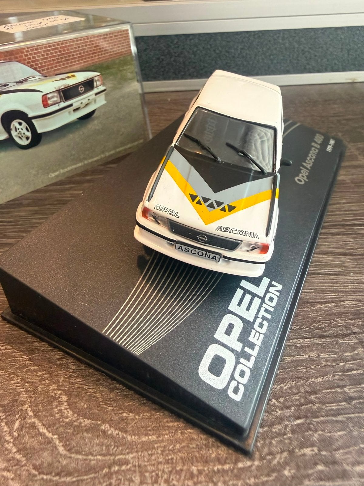 Opel Ascona B 400 Rally Modelauto - Opel Collection, Hobby en Vrije tijd, Modelauto's | 1:43, Ophalen, Zo goed als nieuw, Auto