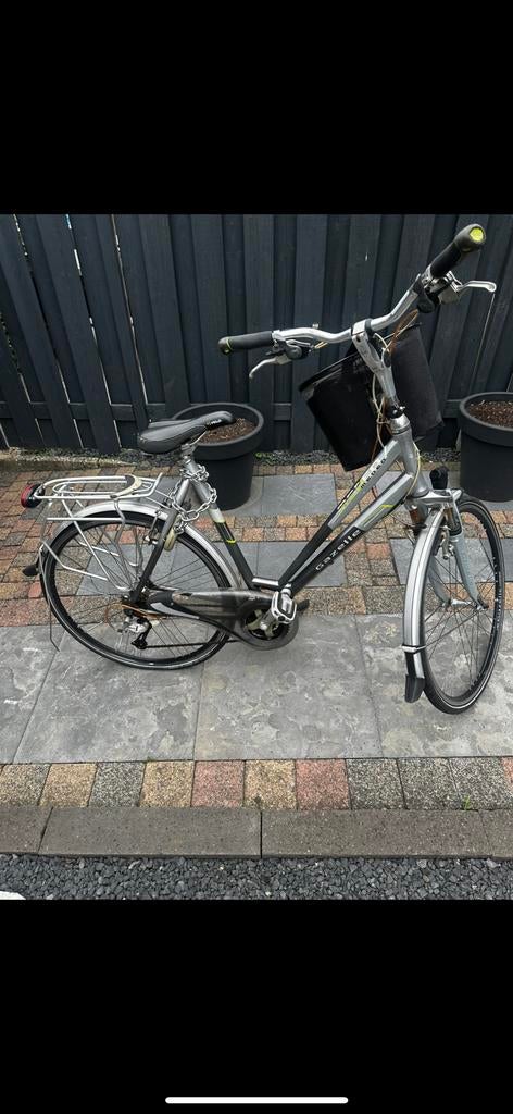 Mooie opknap fiets, Fietsen en Brommers, Fietsen | Dames | Omafietsen, Ophalen, Zo goed als nieuw