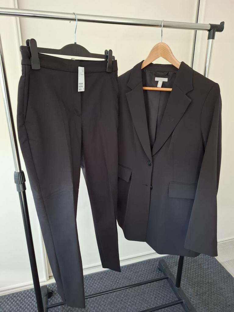 Mooi zwart pak voor feest of trouwerij, Maat 38/40 (M), Zwart, Nieuw, Ophalen of Verzenden
