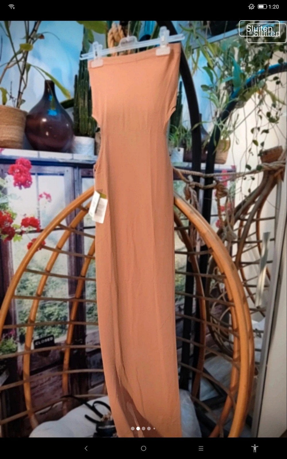 Midi jurk met open rug en hoge split - Nieuw, Kleding | Dames, Jurken, Bruin, Nieuw, Ophalen of Verzenden, Onbekend