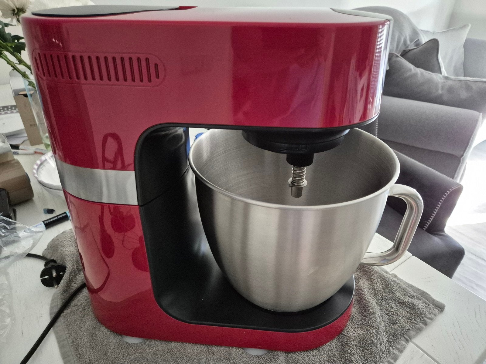 SilverCrest Keukenmachine - Rood, Zo goed als nieuw, 4 liter of meer, Ophalen of Verzenden, Zo goed als nieuw, 3 snelheden of meer