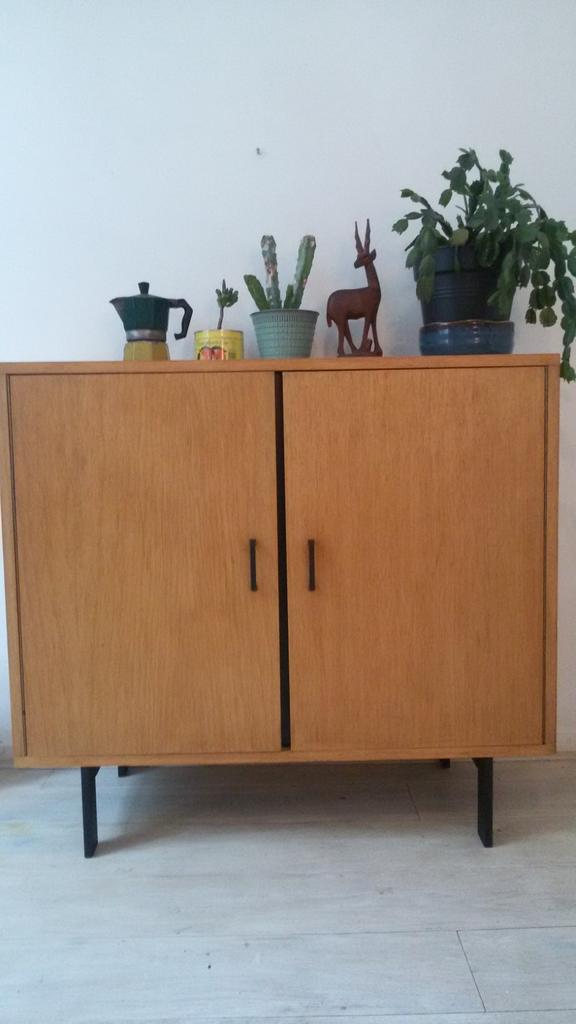 wandmeubel dressoir vintage retro jaren 60 tea, Gebruikt, Teakhout, Ophalen of Verzenden, Minder dan 150 cm